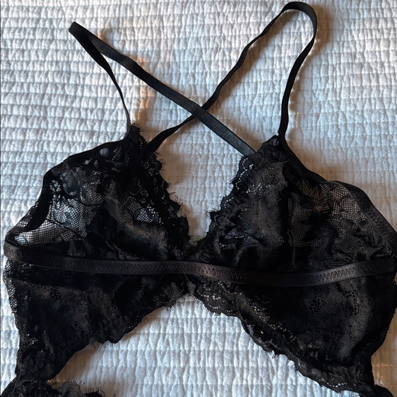 Black Lace Bodysuit - Picture 6 of 10